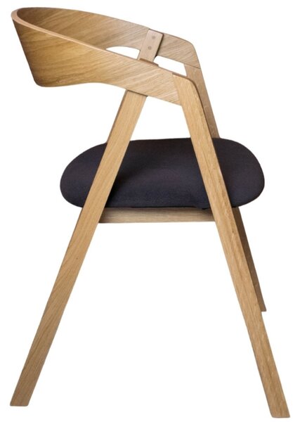 FormWood Dubové křeslo Henry s černým sedákem