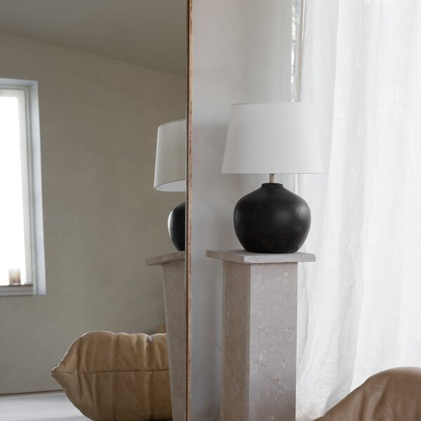 Stolní lampa Watt & Veke, Mona Black, Černá, Obývací pokoj, Keramika, Design