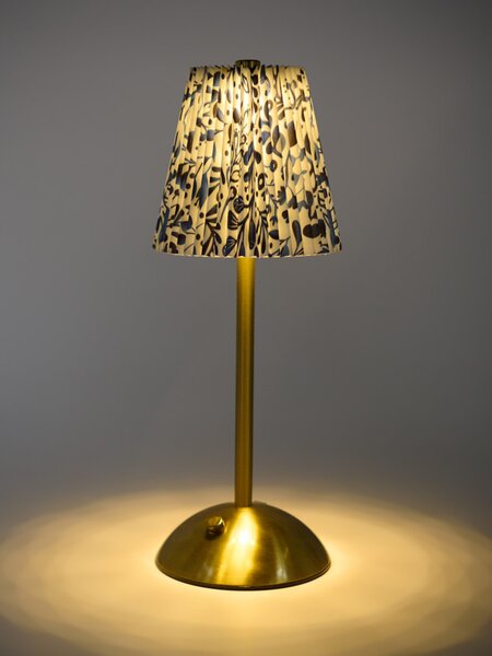 Sinsay - Stolní lampa se vzorovaným stínidlem - zlatá