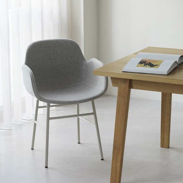 Normann Copenhagen designové židle Form Armchair Steel