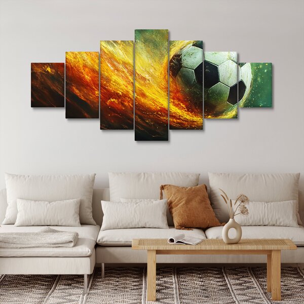 Obraz - Fotbalový míč v letu (210x100 cm)