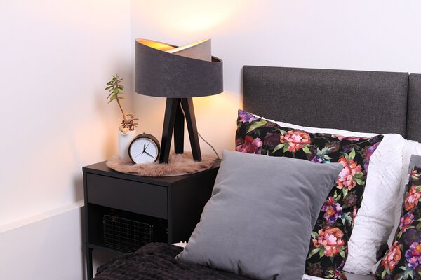 BPS koncept Stolní lampa GALAXY stříbrná-zlatá, 1xE27, v. 45 cm Barva základny: Černé dřevo