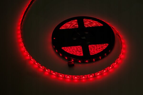 LED pásek světelný had 5m Rebel (300x5050 SMD) RGB voděodolný 12V