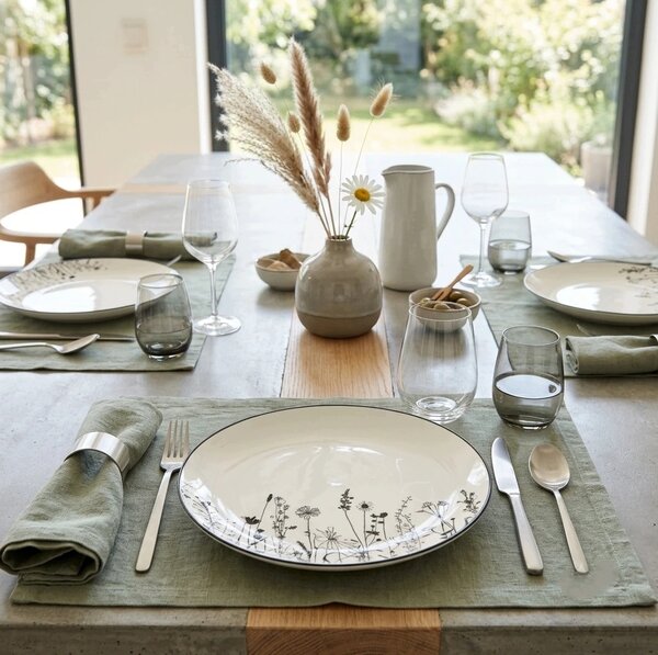By inspire sada porcelánových talířů Linea Garden černý dekor 18 ks