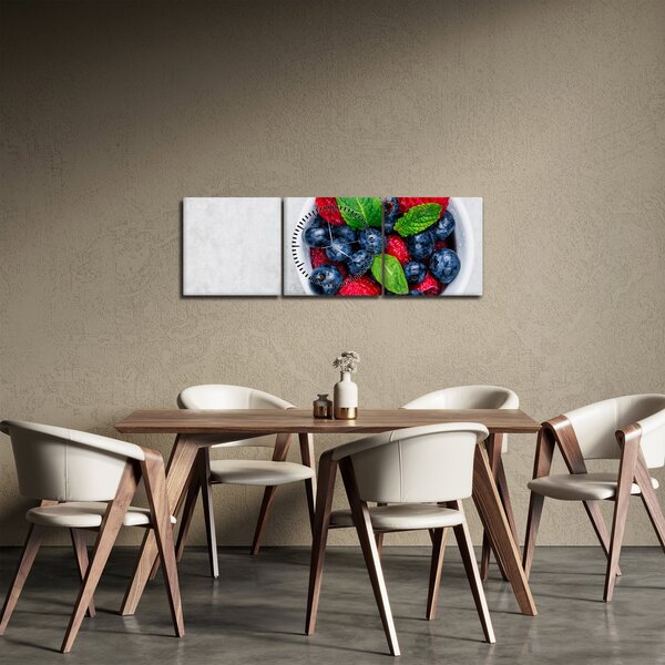 Obraz - miska s lesním ovocem (s hodinami) (90x30 cm)