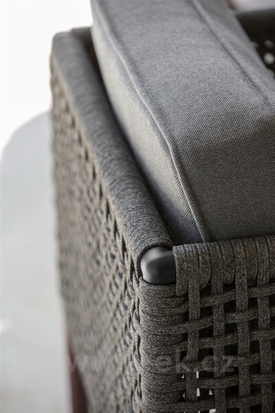 Cane-line Nízké křeslo Encore, Cane-line, 71x91x78 cm, rám hliník barva lava grey, lankový výplet barva dark grey, sedáky venkovní látka AirTouch grey
