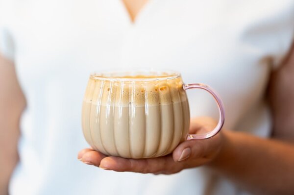 Hrnky na cappuccino v sadě 2 ks 350 ml Tulip – Vialli Design