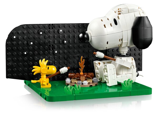 LEGO® Ideas 21368 Peanuts: Snoopyho bouda