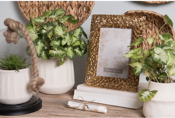 Zlatý antik dekorativní fotorámeček s jemnými lístky – 13x18 cm