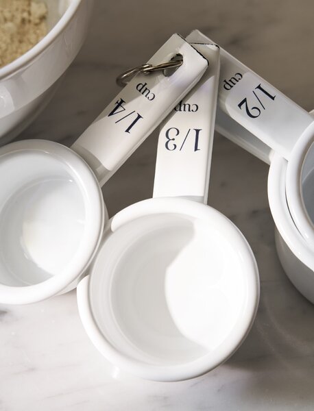 Smaltované odměrky White – set 4 ks
