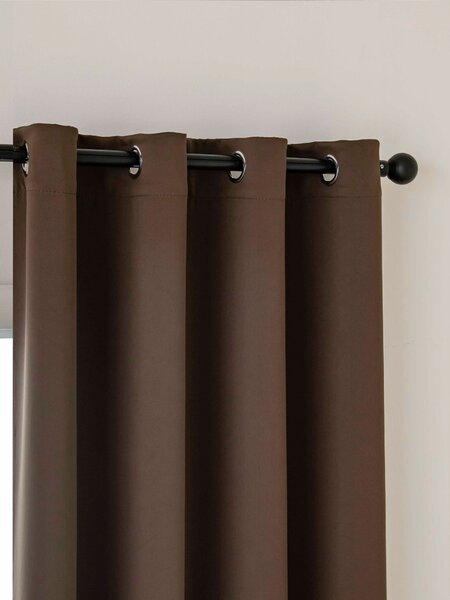 MK Lůžkoviny Blackout závěsy Elias tmavě hnědá – 140 × 160 cm (2 ks) - kroužky