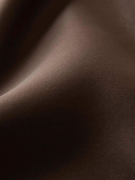 MK Lůžkoviny Blackout závěsy Elias tmavě hnědá – 140 × 160 cm (2 ks) - kroužky
