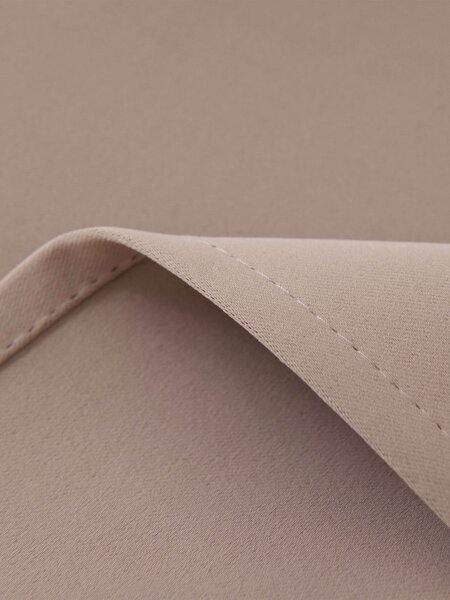 MK Lůžkoviny Blackout závěsy Elias cappuccino – 140 × 160 cm (2 ks) - kroužky