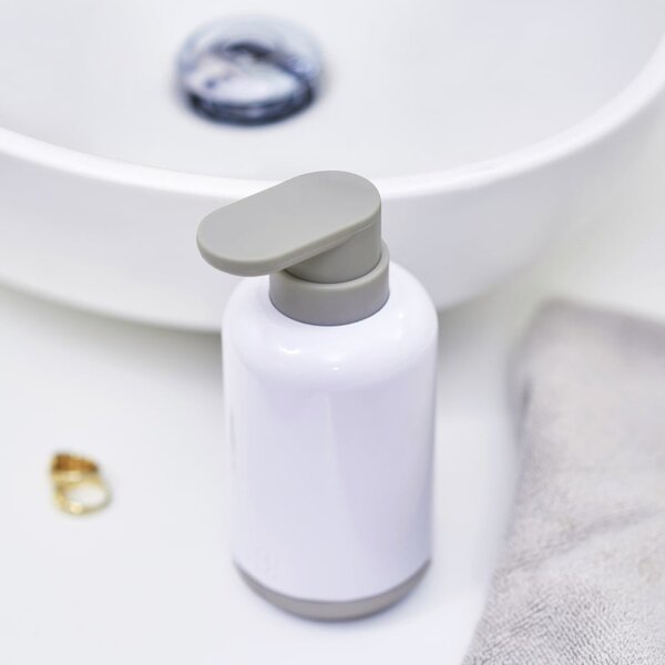 Bílý plastový dávkovač mýdla 300 ml Duo – Joseph Joseph