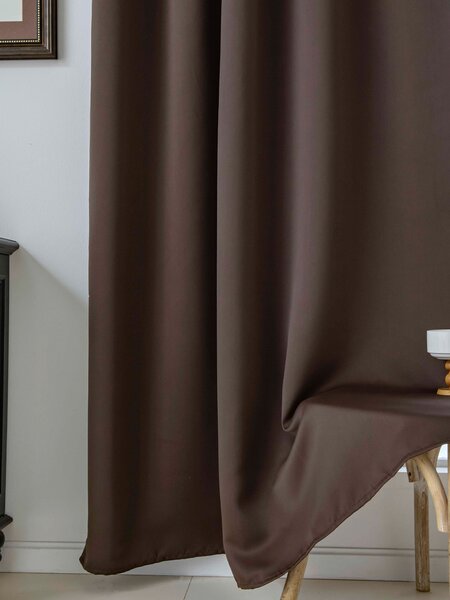 MK Lůžkoviny Blackout závěsy Elias tmavě hnědá – 140 × 160 cm (2 ks) - řasící stuha