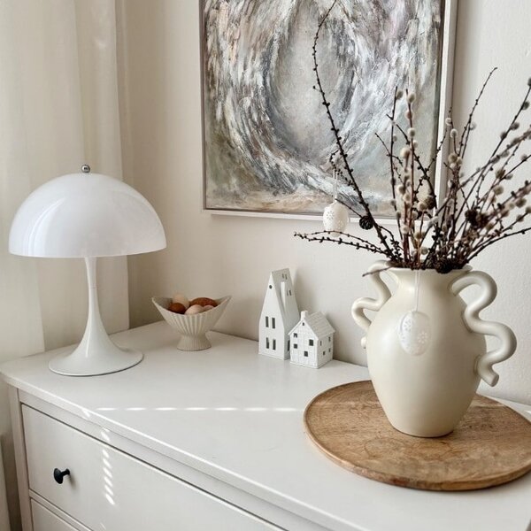 Stolní lampa Panthella 320 Opal White