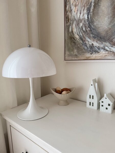 Stolní lampa Panthella 320 Opal White