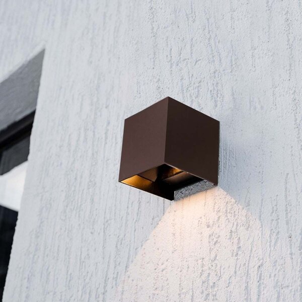 LED Solární nástěnné svítidlo se sen. LED/9W/3,7V 3000/4000/5000K IP65 hnědá