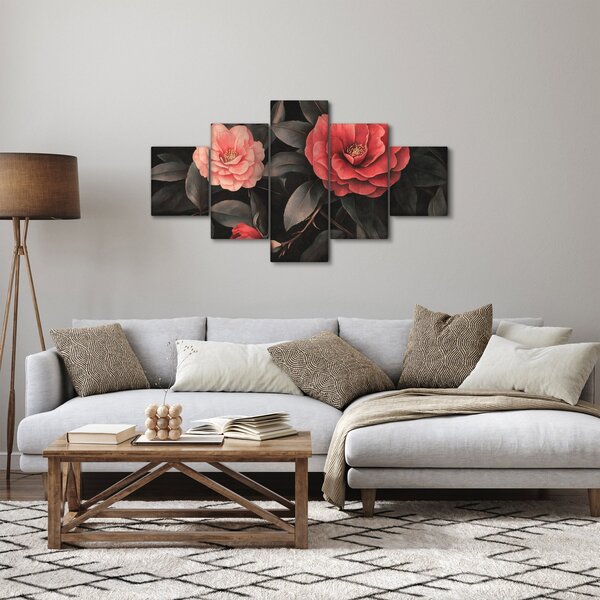 Obraz - Červené květy na temném pozadí (125x70 cm)