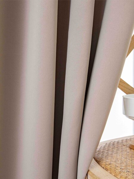 MK Lůžkoviny Blackout závěsy Elias cappuccino – 140 × 160 cm (2 ks) - řasící stuha