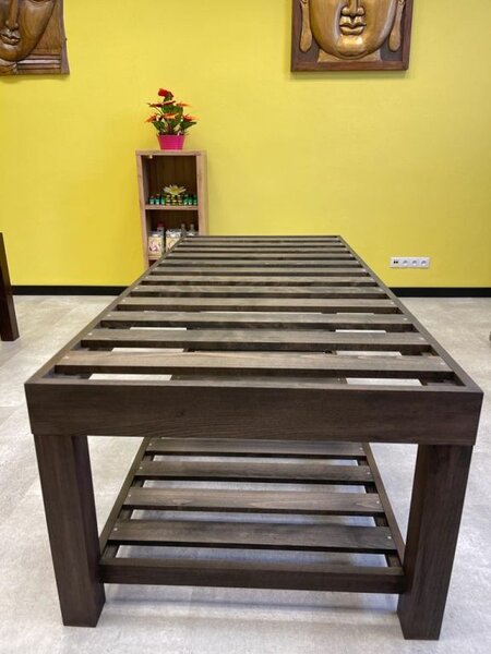 Masivní dřevěný masážní stůl 200×90 cm, výška 65 cm