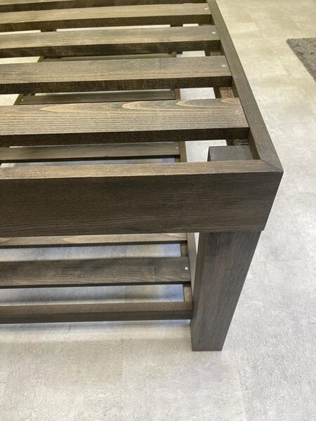 Masivní dřevěný masážní stůl 200×90 cm, výška 65 cm
