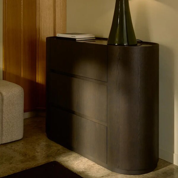 Kave Home Hnědá dubová komoda Nemore 120 x 45 cm