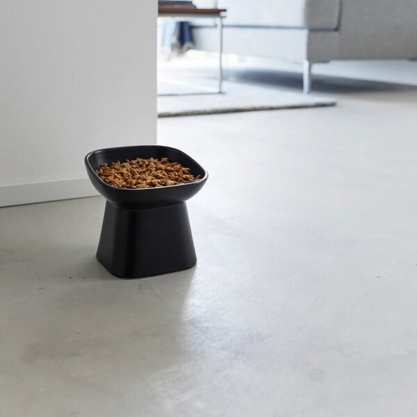 Černá keramická miska pro psy Yamazaki Tower 11,5 cm