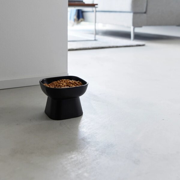 Černá keramická miska pro psy Yamazaki Tower 8 cm