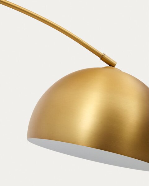 Stojací lampa ve zlaté barvě s kovovým stínidlem (výška 160 cm) Madali – Kave Home