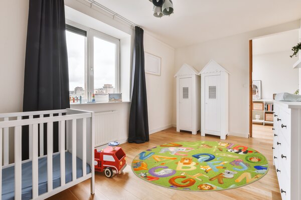 Kobercový ráj Dětský kulatý koberec Alfabet 12 zelený Rozměr: průměr 100 cm
