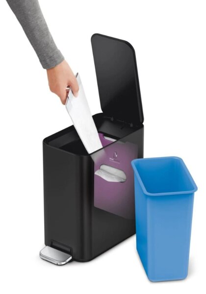 Pedálový úzký odpadkový koš Simplehuman – 5 l, matná černá ocel