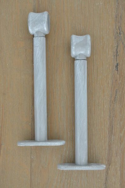 Kovová konzole jednoduchá - 15 cm - šedá