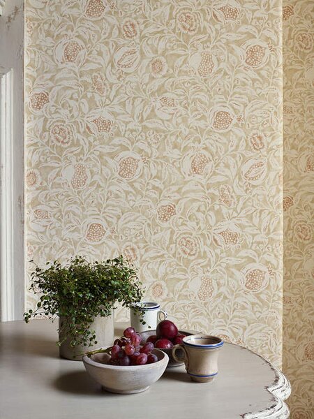 Sanderson Annandale - Amber/Sepia 216395
