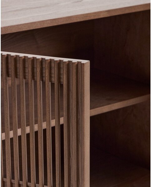 Tmavě hnědá komoda v dekoru ořechu 181x71,5x42,5 cm Beyla – Kave Home