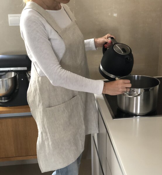 Aesthetic Lněná zástěra šatová s kapsami - Přírodní světlá (Oatmeal)