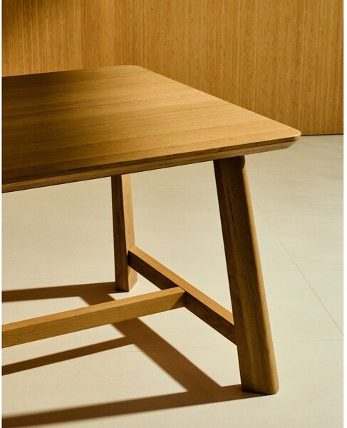 Jídelní stůl s deskou v dubovém dekoru 100x220 cm Idun – Kave Home