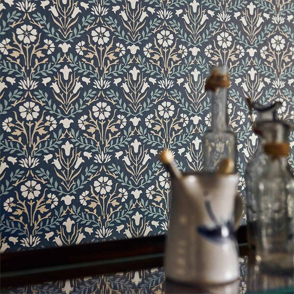 Morris & Co Morris Bellflowers odstín: Indigo/Linen