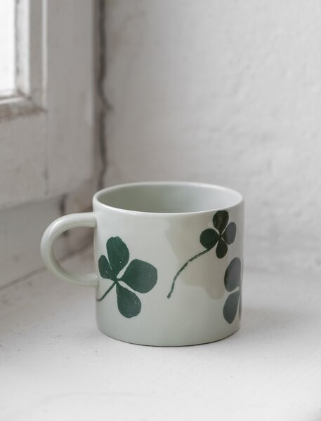 Fine Little Day Porcelánový hrnek s ouškem Clover FLD259