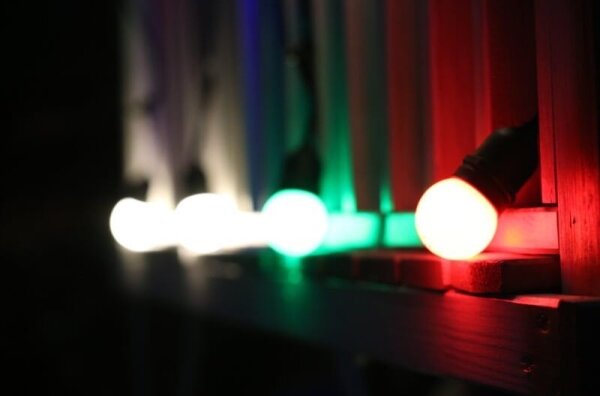SADA 2x LED Žárovka PARTY E27/0,5W/36V zelená 3000K