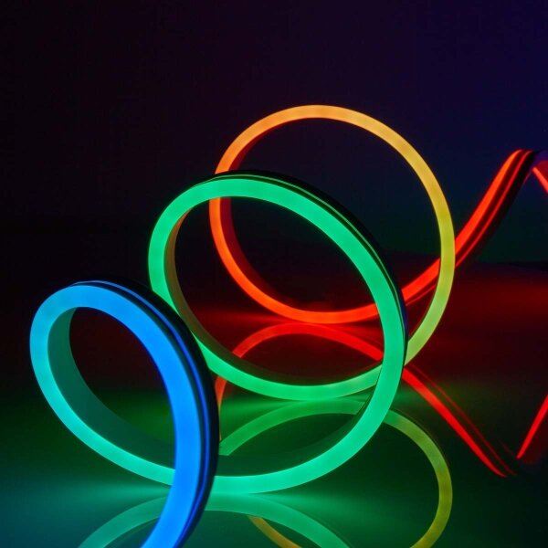 Nedis WIFILN51CRGB-LED RGB Stmívatelný pásek SmartLife 6m 32W/230V Wi-Fi IP65+DO