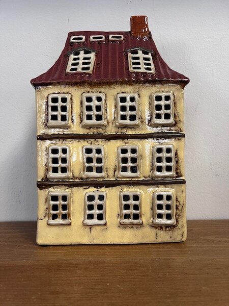 Keramický domeček na čajovou svíčku 18x28cm 3