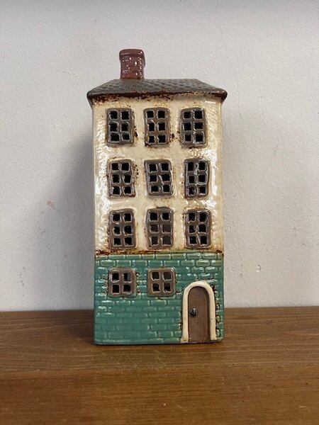 Keramický domeček na čajovou svíčku 11x24cm 3