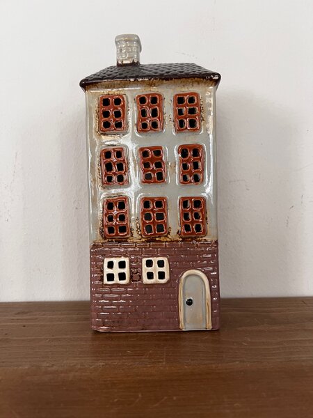 Keramický domeček na čajovou svíčku 11x24cm 1