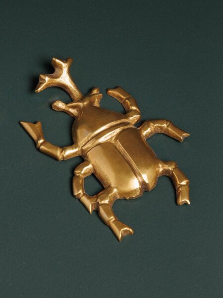 Chehoma Kovový těžítko - Beetle
