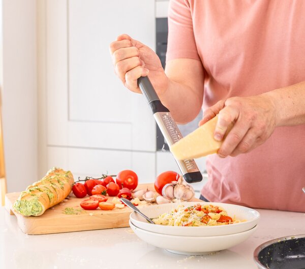 Struhadlo jemné KitchenAid Classic Collection šedá KHA321OHCGG