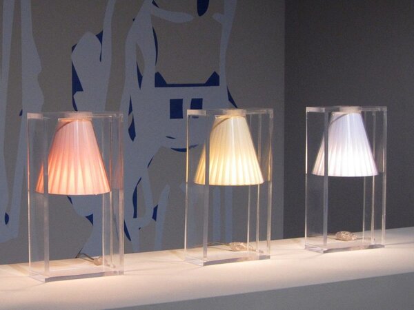 Kartell designové stolní lampy Light Air