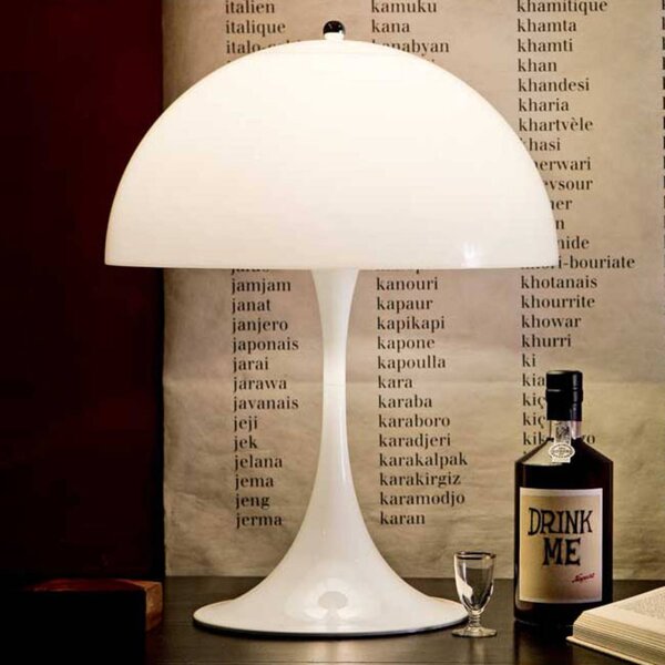 Louis Poulsen Panthella - designová stolní lampa, Bílá / opál, Obývací pokoj / jídelna, Plast, Design