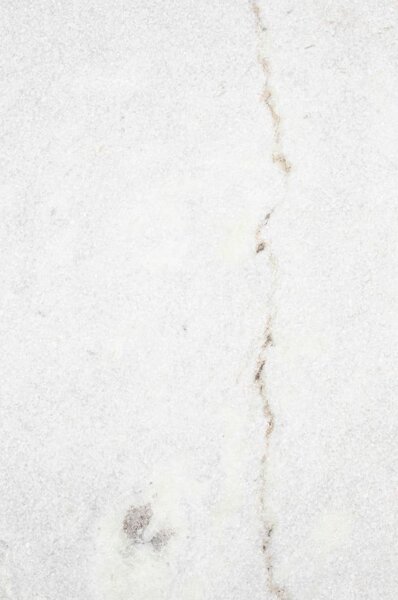 Kulatý konferenční stolek s mramorovou deskou v bílo-zlaté barvě ø 70 cm Timpa – White Label