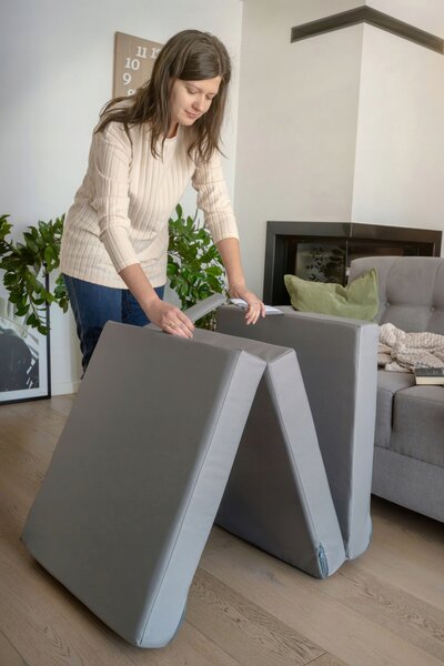 Matrace pěnová, voděodolná, skládací, 60x200x10 cm H2